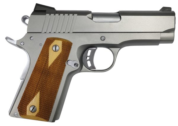 CHECKERED WOOD GRIPS